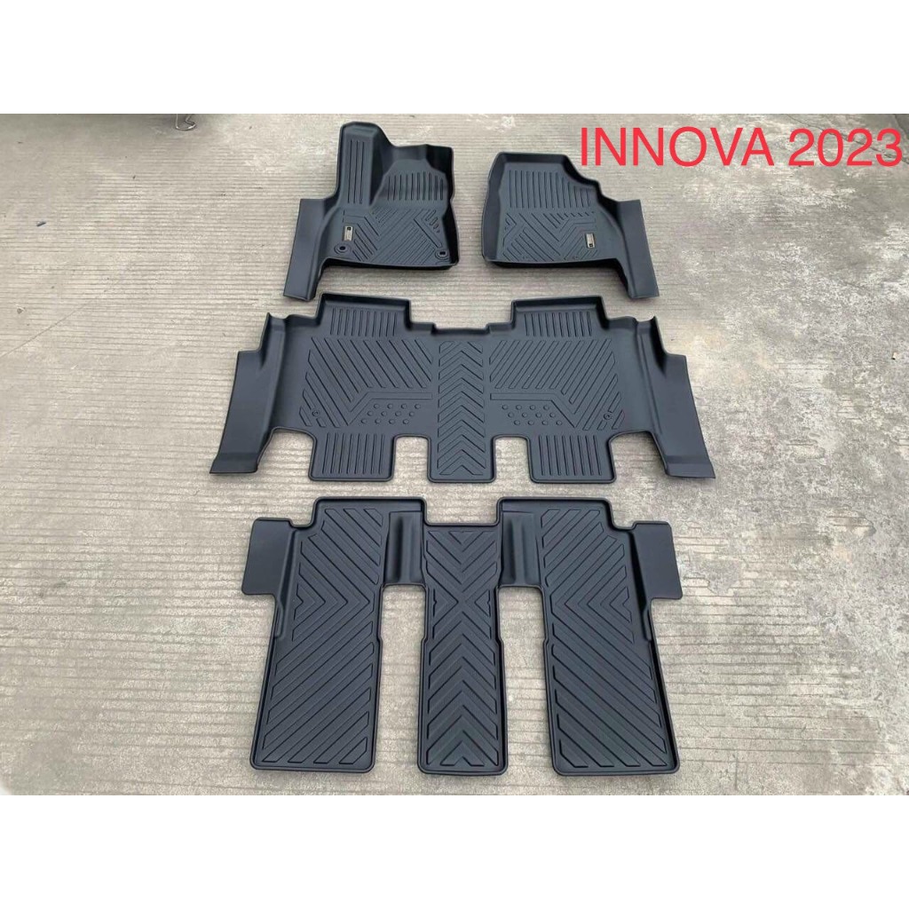 Thảm lót sàn ô tô Toyota Innova Cross 2022-2024, Thảm nhựa TPE 5D đúc nguyên khối theo xe. Bộ 4 miếng
