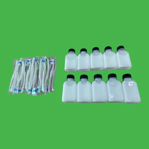 dung dịch tẩy ố làm trắng đế giày bị ố vàng và những sản phẩm cao su bị ố vàng khác 100ml