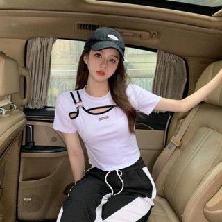 Áo croptop kiểu khoét trước tay ngắn thun trắng đen trắng VANISA CT059
