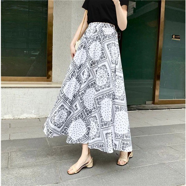 Chân váy lụa maxi họa tiết cạp cao A2297