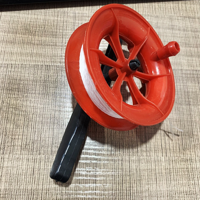Dây diều 50m100m có bánh xe quay đơn giản, tay cầm dài dễ sử dụng D003
