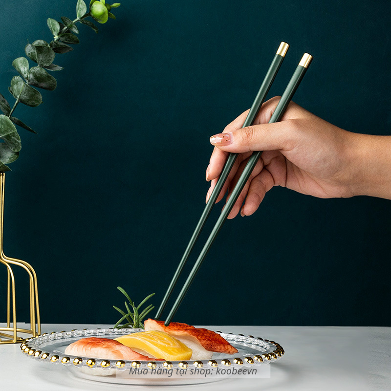 Bộ 5 đôi đũa ăn cơm không mốc xanh Bắc Âu thân tròn mạ vàng KOOBEE chất liệu sợi thủy tinh chịu nhiệt chống trơn | 056