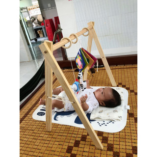 Khung Kệ chữ A Cho Bé Đồ Chơi Vận Động Cho Bé Sơ Sinh Chàng Trai Gỗ