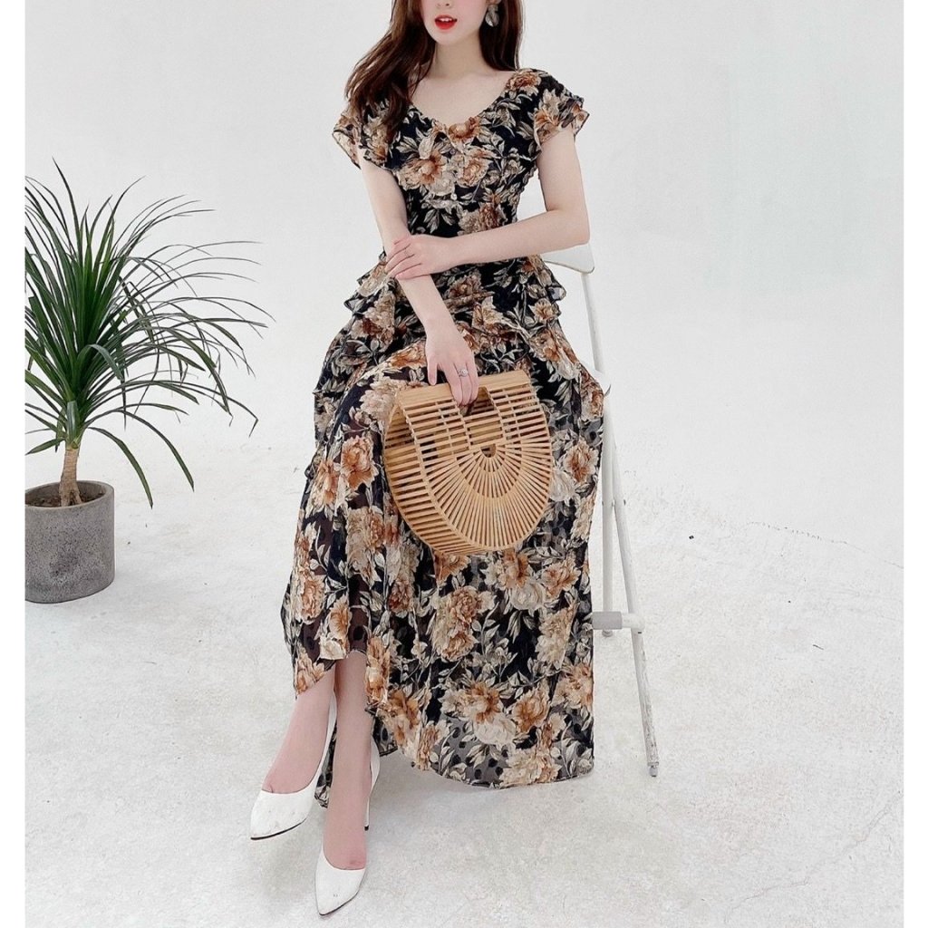 Đầm maxi tơ dáng dài cổ thuyền màu hoa đen huyền bí A2031