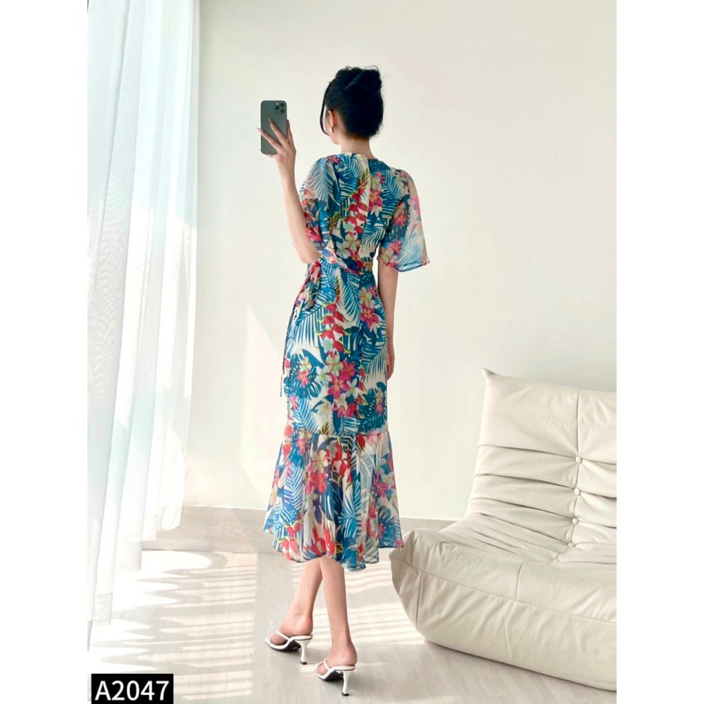 Set bộ hoa tơ cổ V áo crotop phôi chân váy đuôi cá A2047