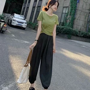 Set bộ áo thun xoắn eo phối quần đũi chun bo gấu A2338