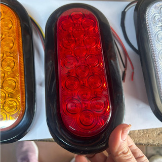 Đèn hậu Led bầu dục SD 2019, đèn hậu Led thuyền điện 12v 24v dùng cho ô tô, xe tải. (giá 1 chiếc)