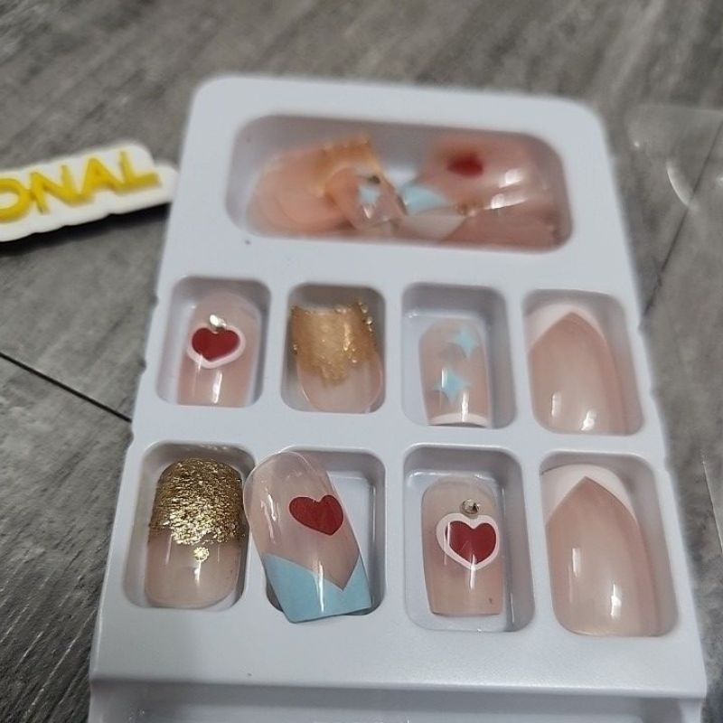Set 24 móng tay giả, có keo xinh xắn (mẫu 19)