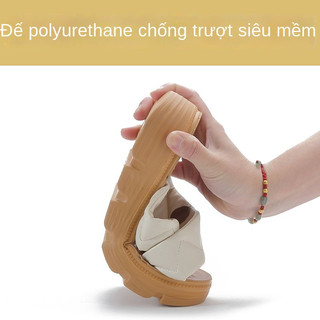 Dép đế bằng chống trượt thông thường mùa hè dành cho bà mẹ trung niên, quý cô trung niên có thể mang dép ra ngoài