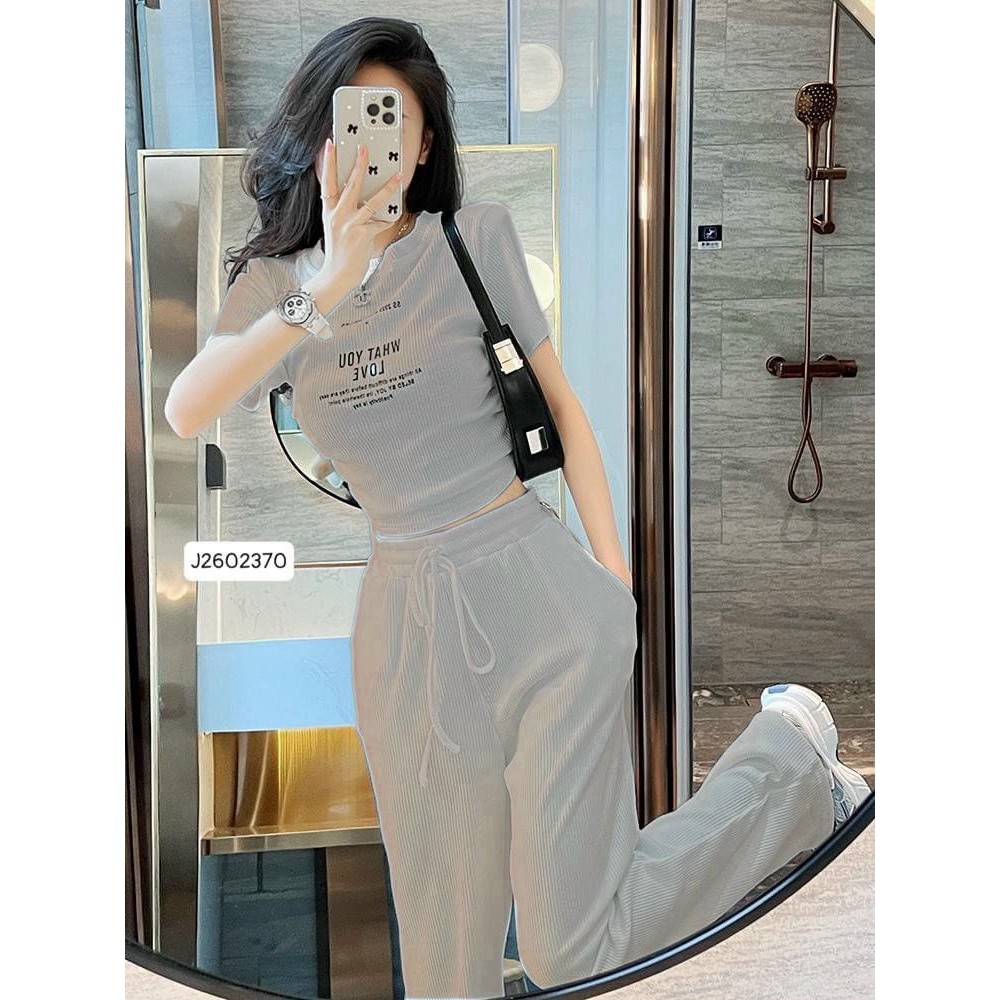 Set bộ thun thể thao nữ, set bộ thun tăm lạnh áo tay ngắn croptop in chữ mix quần dài ống rộng cá tính mtb