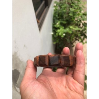 Vòng tay Gỗ bách Xanh Mộc Châu thơm dịu ngọt giá xưởng