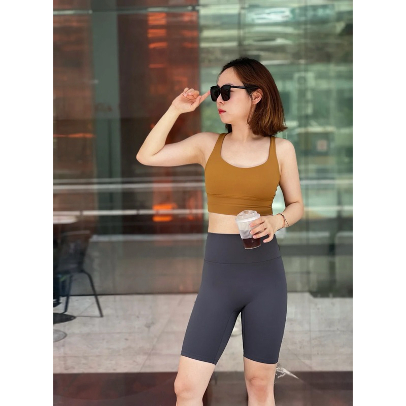 Quần biker tập Gym Yoga lửng ngang gối không đường viền cạp cao nâng mông