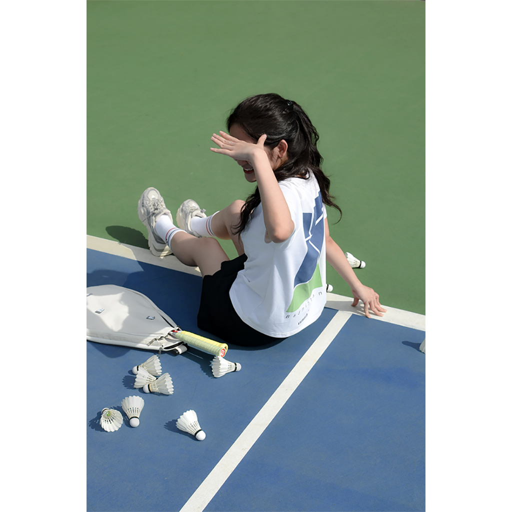 Áo Thun Cầu Lông Unisex Vsmash Sportwear – In lụa "Badminton Court" – Vải Bông Em Bé Mềm Mịn, Thoáng Mát,Thấm hút tốt