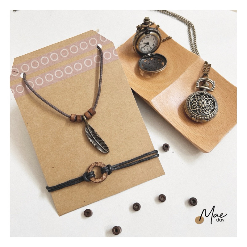 Vòng cổ Sachi -  dây chuyền chiếc lá vintage