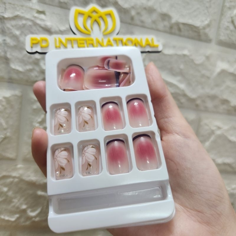 Set 24 móng tay giả, có keo xinh xắn (mẫu 24)