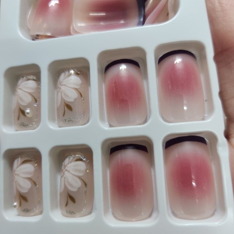 Set 24 móng tay giả, có keo xinh xắn (mẫu 24)