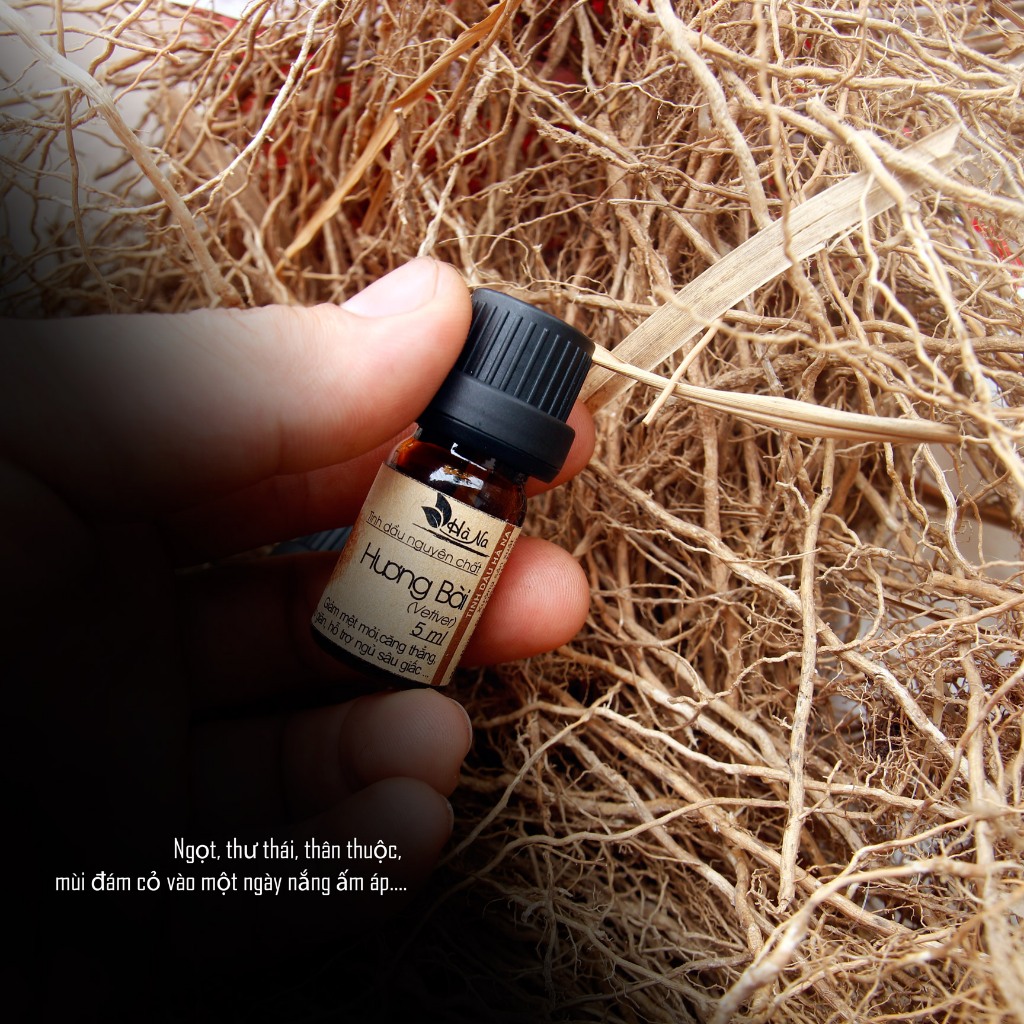 Tinh Dầu Vetiver - Tinh Dầu Hà Na - nó xua tan sự cáu kỉnh, giận dữ.