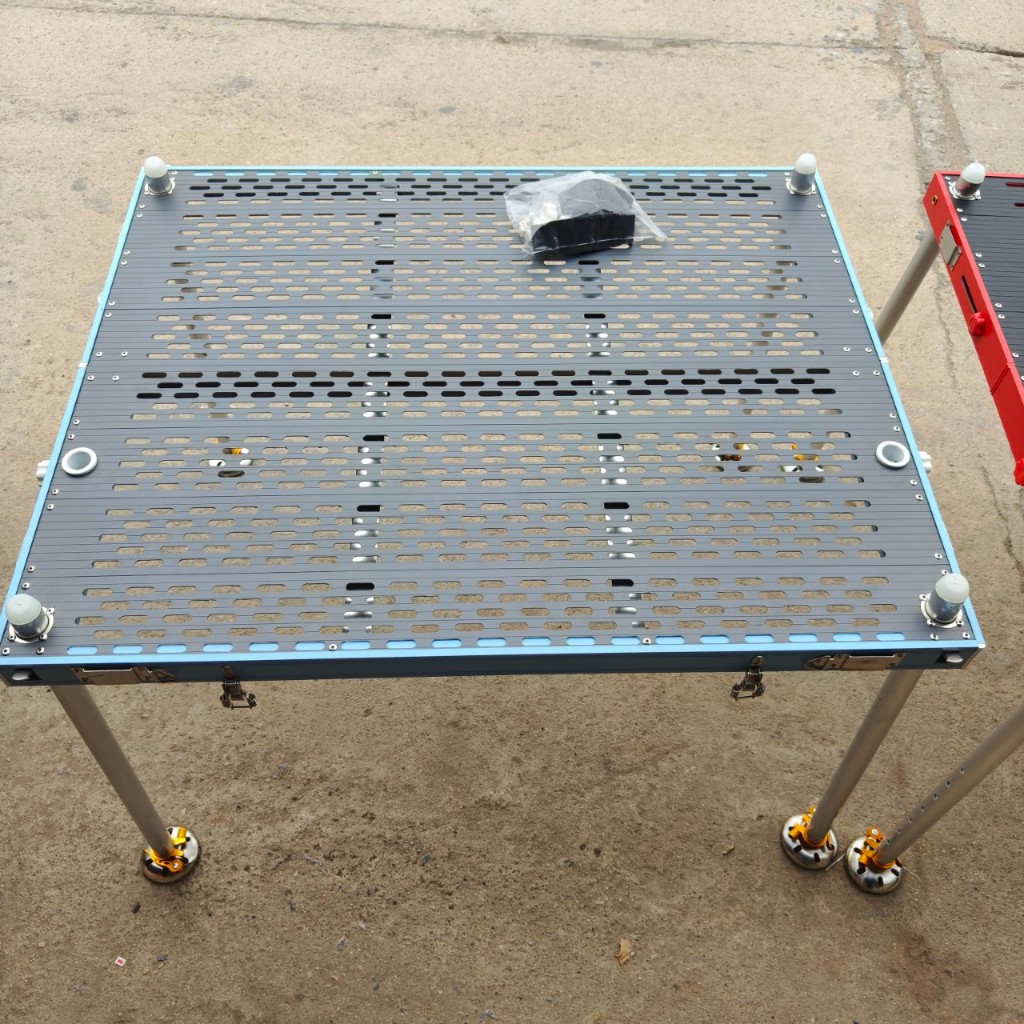 Bàn địa hình câu cá kích thước 1m x 80cm x 1m3. Cân nặng 10.5kg hàng loại 1 siêu bền