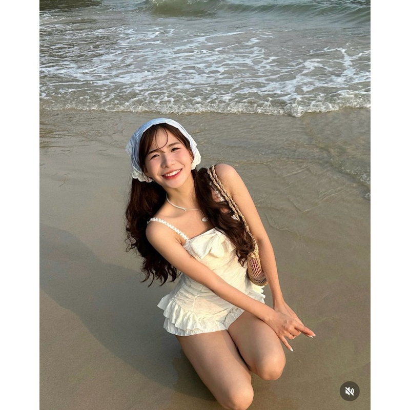 SET BIKINI REN GỢN SÓNG TUA BÈO NƠ NGỰC + KÈM KHĂN REN