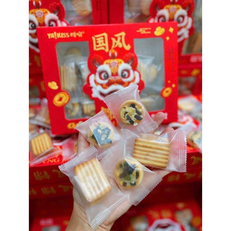 Bánh quy kẹp mix trái cây hộp 210gam