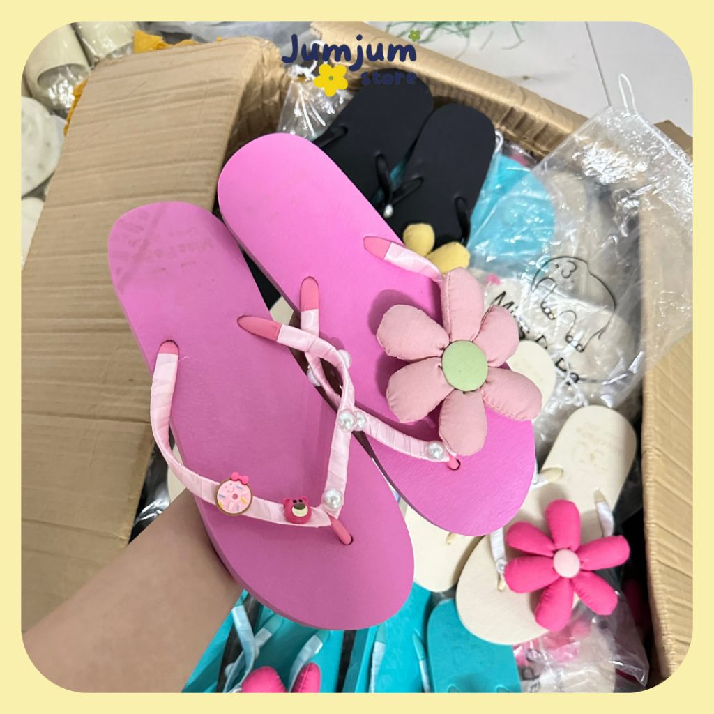 [ HCM - có sẵn ] Dép xỏ ngón nữ đính hoa và charm kháng nước chống trơn trượt mùa hè xinh xắn êm chân mùa hè đế 1.5 (cm)