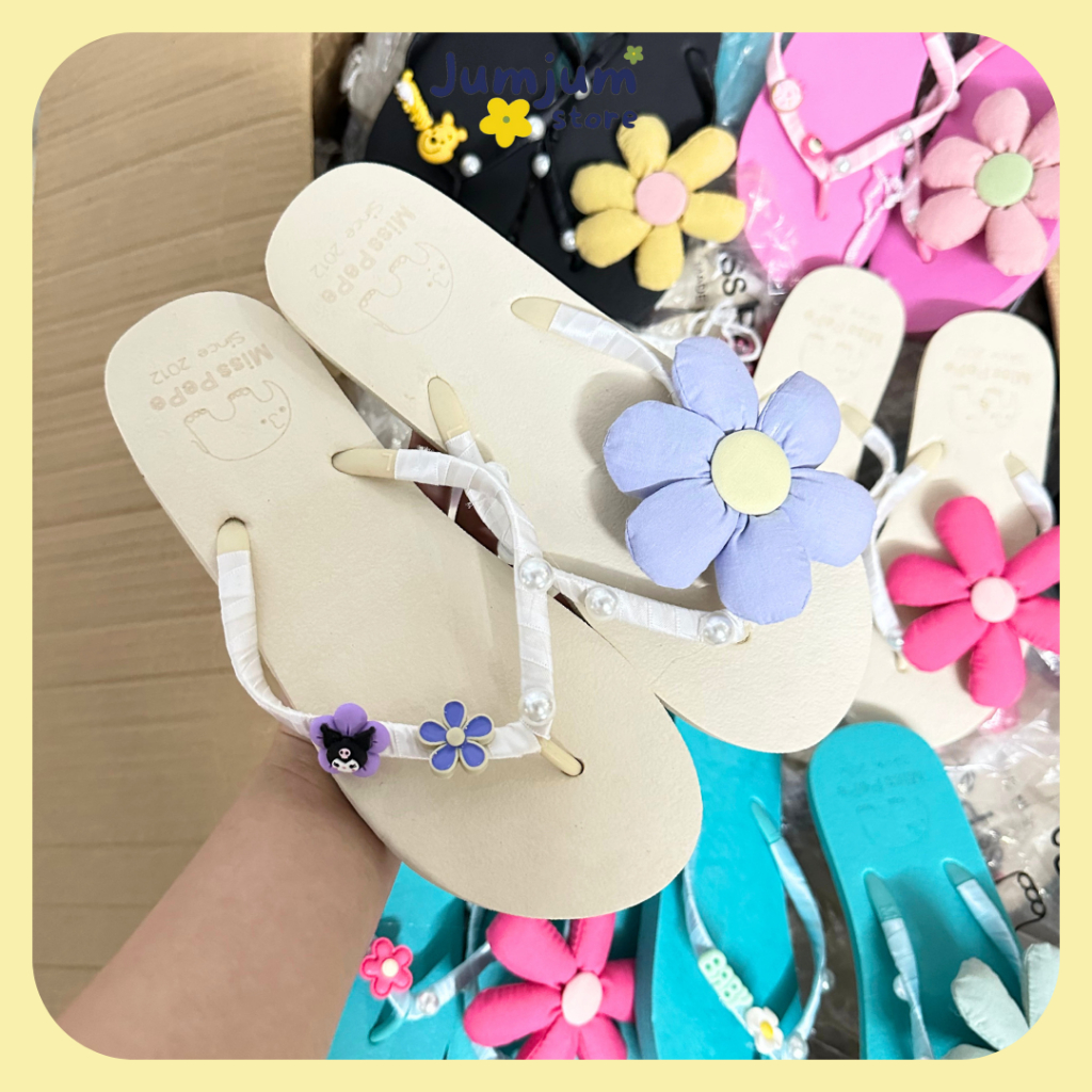[ HCM - có sẵn ] Dép xỏ ngón nữ đính hoa và charm kháng nước chống trơn trượt mùa hè xinh xắn êm chân mùa hè đế 1.5 (cm)