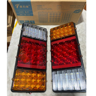 Đôi đèn hậu xe tải led 3 ngăn 2003A chống nước điện 12v 24v. (Giá 1 đôi)