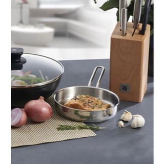 HCM Chảo Mini 1 Quai Wmf 18cm Đa Năng Công Nghệ 3 Lớp TransTherm GermanySnT 90125