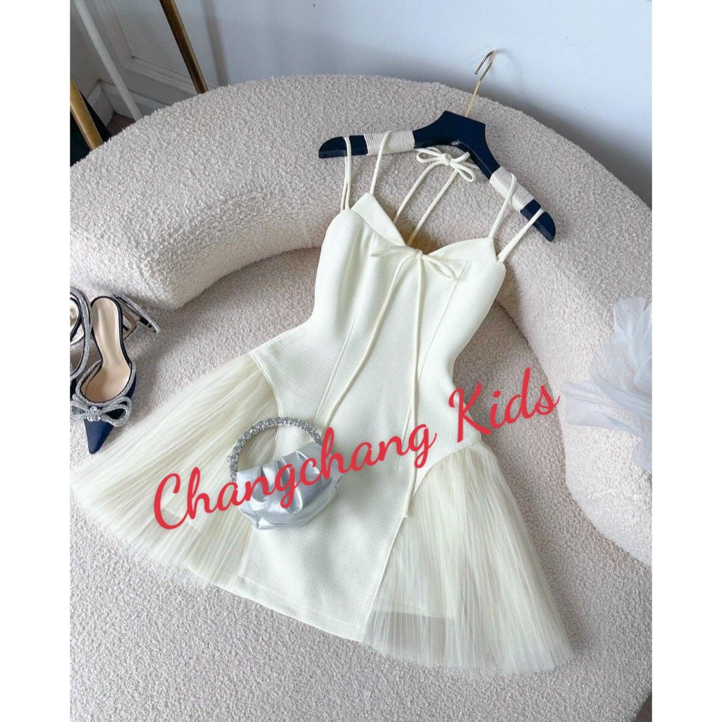 Đầm bé gái hàng thiết kế hai dây phối dập li cho mẹ và bé 3,4,5,6,7,8,9,10,12,13,14,15 tuổi