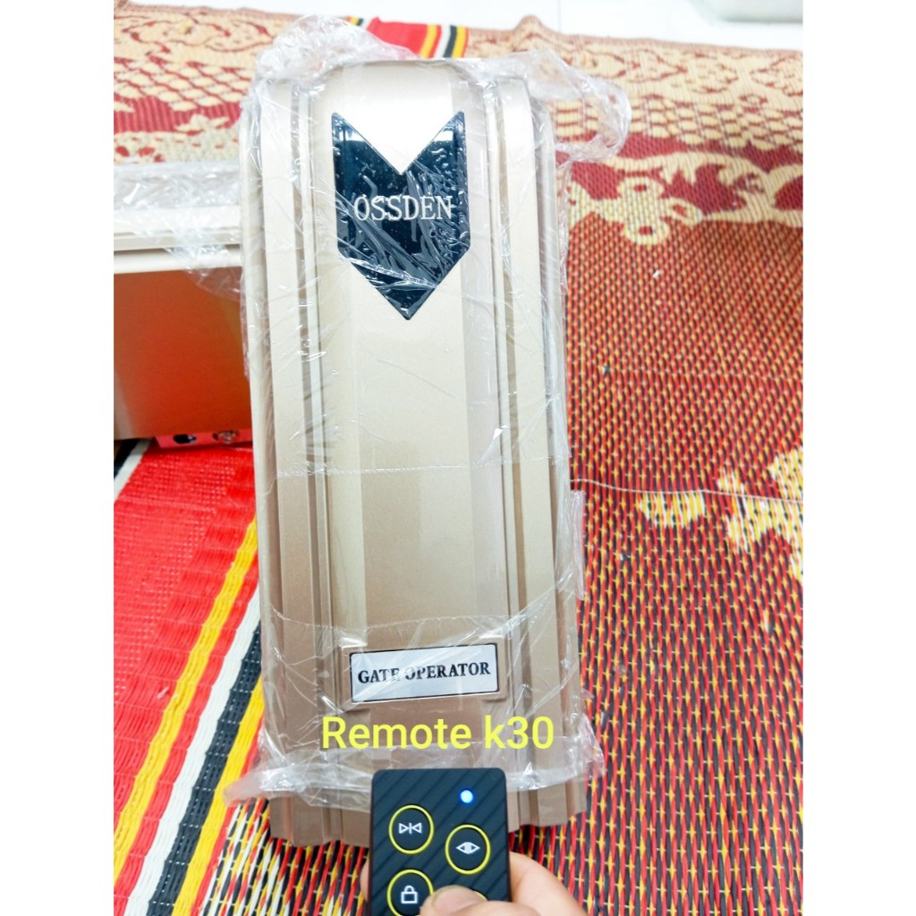 remote ossden đèn xanh, remote cửa cổng tự động bánh lăn