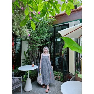 Đầm Nữ Maxi Caro 2 Dây Dáng Suông Dài Màu Đen Phong Cách Hàn Quốc