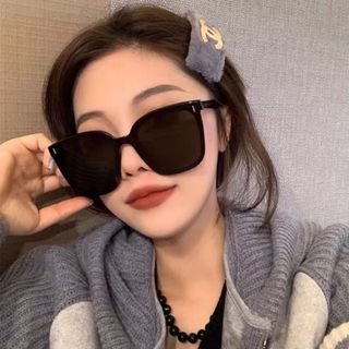 Mắt Kính râm nam nữ thời trang phong cách hàn quốc, Kính mát đen ngầu phân cực đi biển chống tia UV