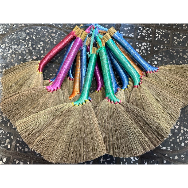Chổi cỏ/rơm nhỏ quét bàn thờ | Shopee Việt Nam