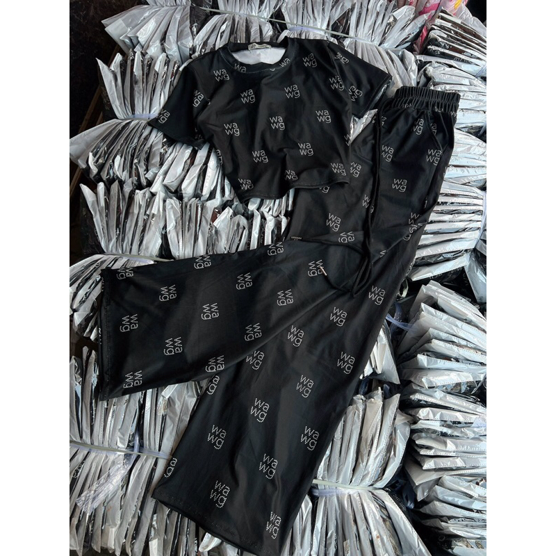 Sét bộ nữ thun tăm lạnh in nhiệt 3D, áo croptop tay ngắn, quần suông dài