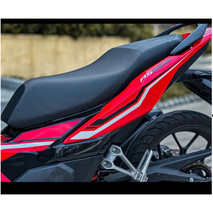Tem rời WINNER X V3 cao cấp chất liệu in 3 lớp chống nước không phai màu thích hợp nền đỏ.
