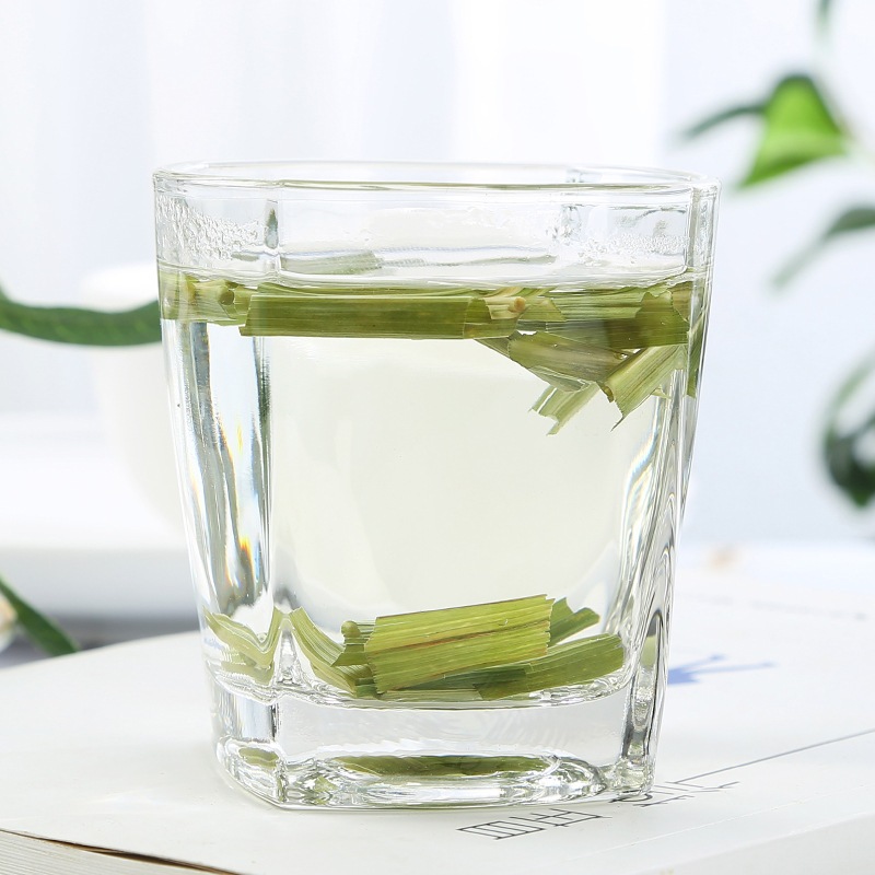 100g Lá dứa lá nếp sấy khô thơm, sạch, xanh, ngon Hỗ Trợ giảm ho, khỏe Xươ.ng Khớp và Ổn Định Đường