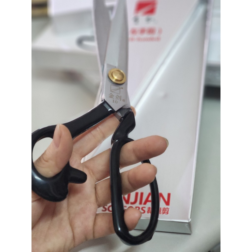 Kéo cắt vải cầm TAY TRÁI JINJIAN Cao Cấp cắt được nhiều loại vải được làm từ thép không rỉ được sử dụng trong may mặc