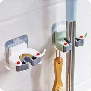 Móc dán tường treo cây lau nhà, móc kẹp treo chổi đa năng