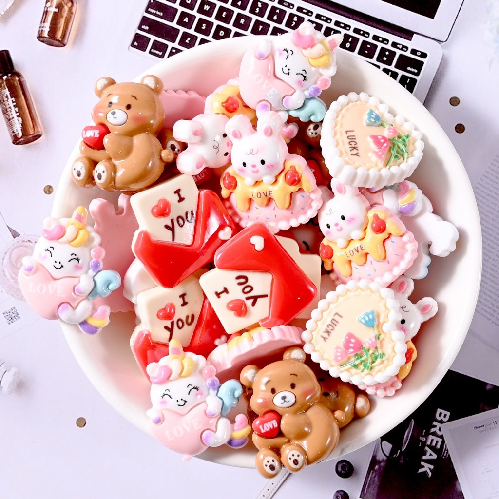 CHARM SỮA DẠNG KHỐI MẪU ĐÁNG IU