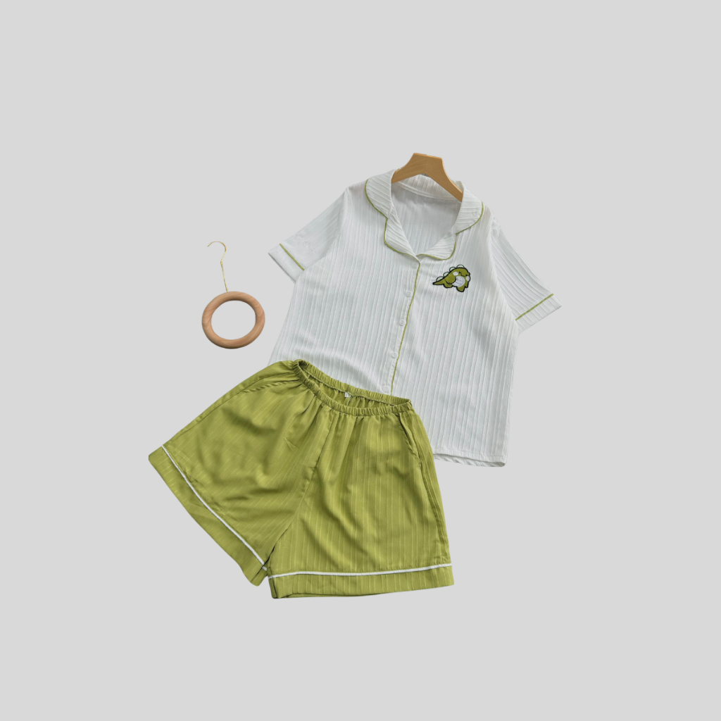 Bộ Đồ Ngủ Pijama Nữ Tay Ngắn Vải Xốp Đôi Mềm Mịn Thoáng Mát Lên Phom Xinh Xắn Có Size 50kg-95kg SET825