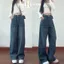 Quần jean ống rộng Hari ống suông màu kem đỉa đỏ ống 32cm