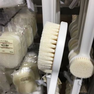 Bàn Chải Cọ Lưng Nhật Bản Cao Cấp Siêu Bền, Cây Tắm Cọ Lưng Ngăn Ngừa Mụn Lưng, Chà Lưng Siêu Mềm,, Vân Thỏ Beauty