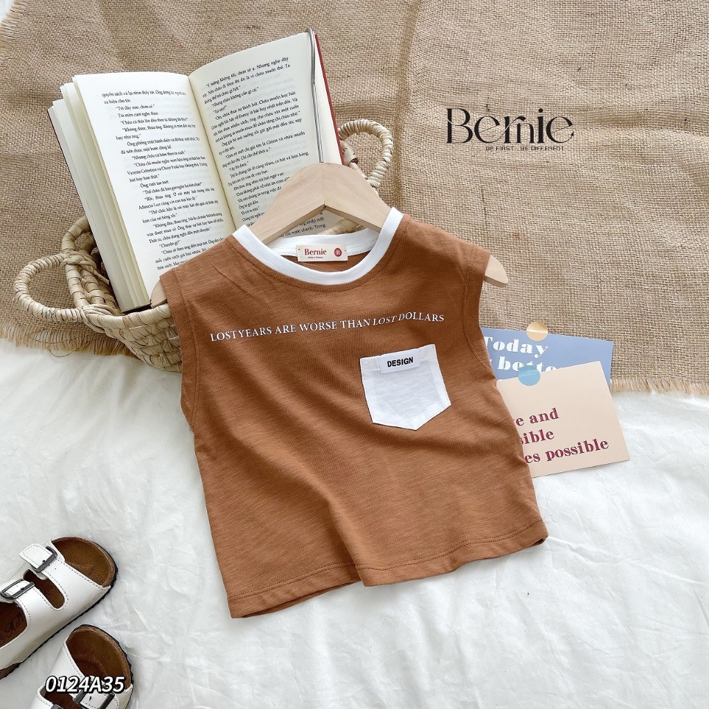 Áo cotton xước ba lỗ cánh rơi bé trai, áo thun cổ tròn ba lỗ phối túi mềm mát cho bé