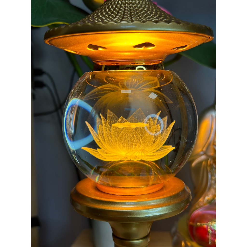 Ảnh Đèn Thờ Hoa Sen Pha Lê Hình Cầu, Kiểu Mái Ngói, Thân Hợp Kim Nhôm Sơn Đồng, Đèn Thờ Led - Tuệ Nga 3