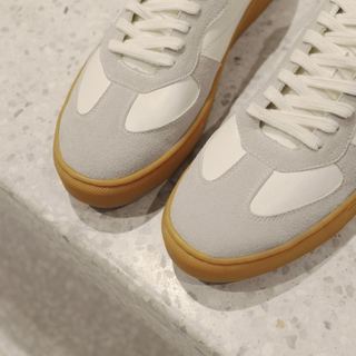 Giày Sneaker R2 - JOG04 , thiết kế GAT shoes , đế khâu cao 3cm , bảo hành chính hãng 12 tháng ( R2 )