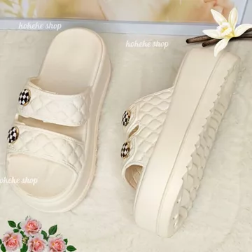 Dép nữ,dép bánh mì nữ, đế cao 6cm,dép quai ngang nữ,dép nữ thời trang,dép đế xuồng,dép đế cao nữ,dép kiểu nữ,đính cúc.
