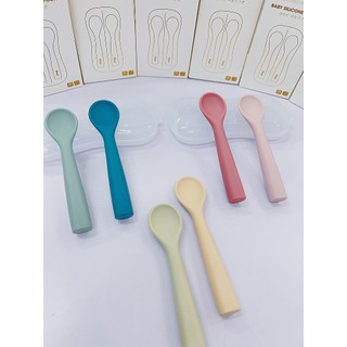 Set 2 thìa silicon kèm hộp Molli cao cấp an toàn cho bé