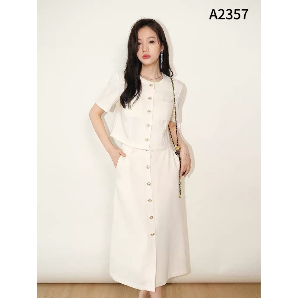 Set bộ áo crotop phối chân váy midi dáng dài A2357