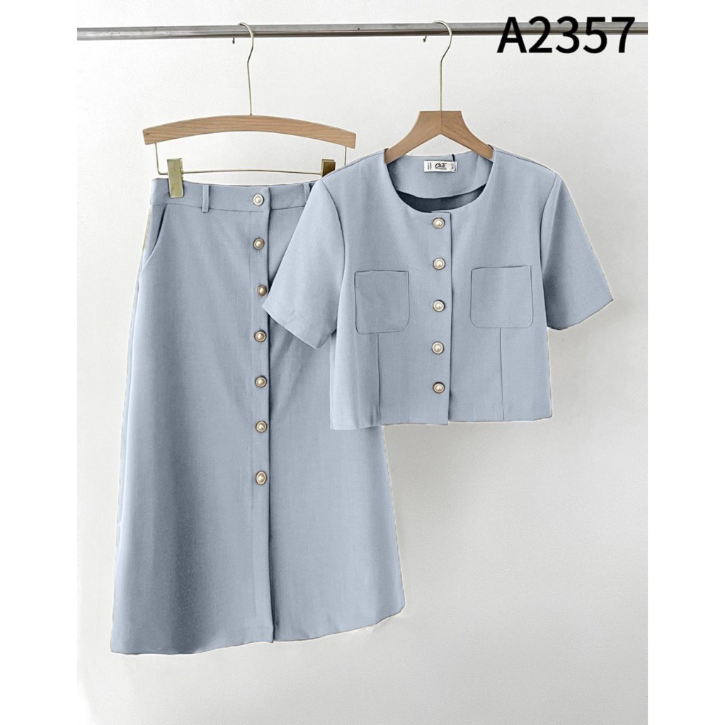 Set bộ áo crotop phối chân váy midi dáng dài A2357
