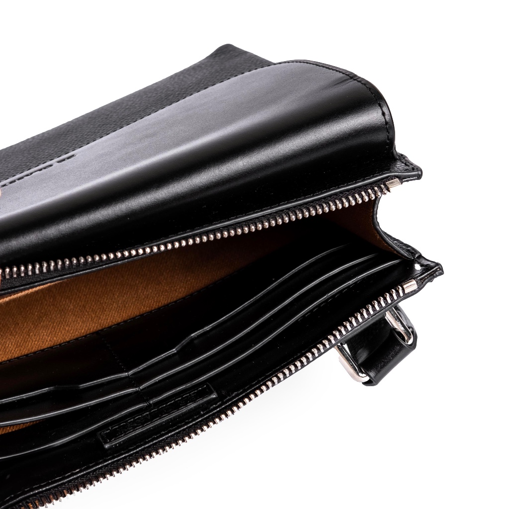 Ảnh Túi đeo chéo nam da Bò Ý - MAISON BE M MESSENGER BAG - BAG04 - Thương hiệu Be Classy 4